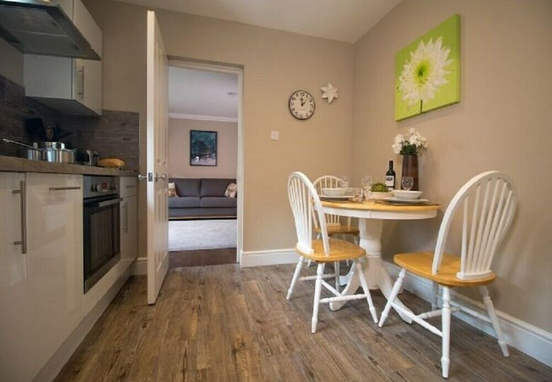 Apartamentos Lord Raglan House