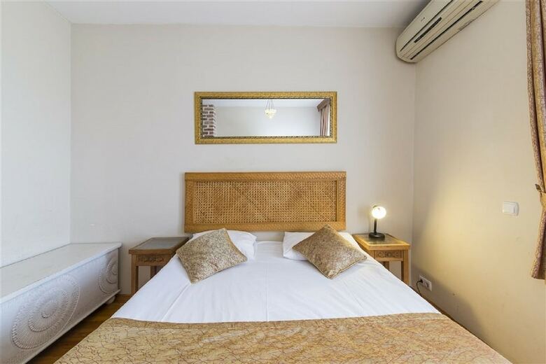 Bed & Breakfast Marmara Konak Old City