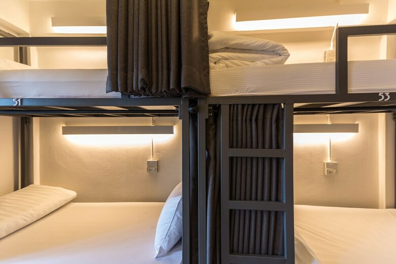 Hostal Hobnob Hostel - Adults Only