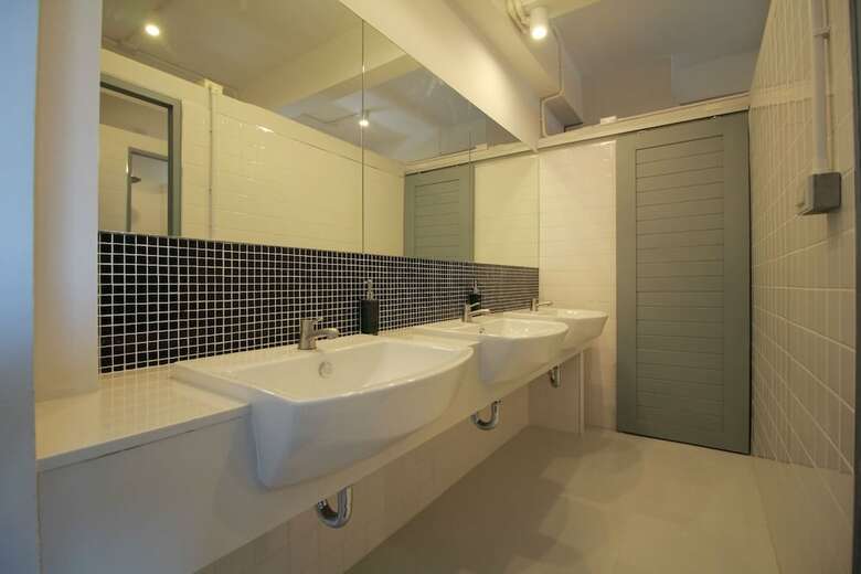 Hostal Hobnob Hostel - Adults Only