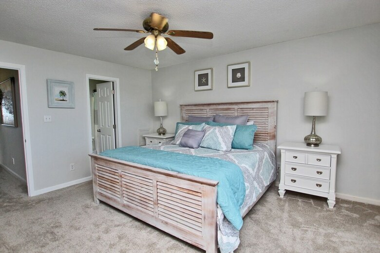 Summerhouse West 207b - Two Bedroom Condo