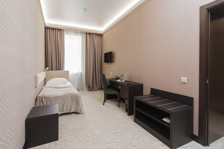Radio Hotel Moscow