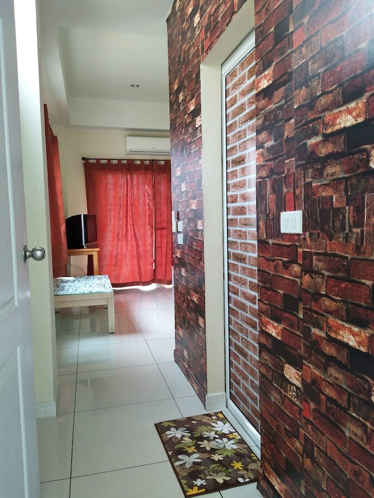 Hostal Penthai Hostel