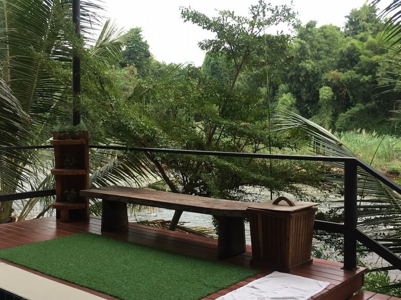 Hotel Thannam River Resort