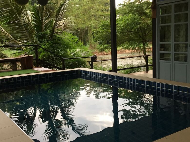 Hotel Thannam River Resort