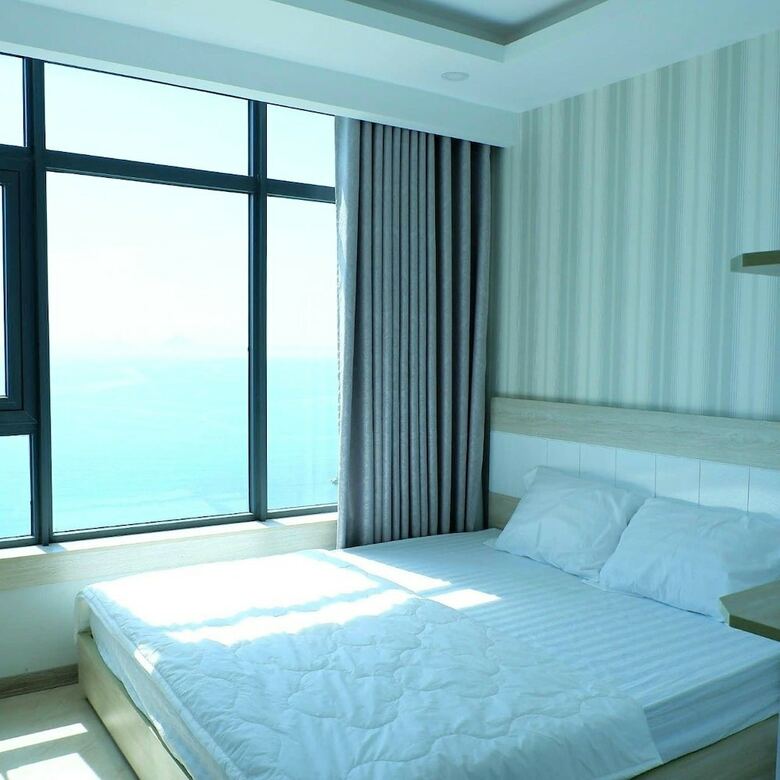 Beach City Apartment