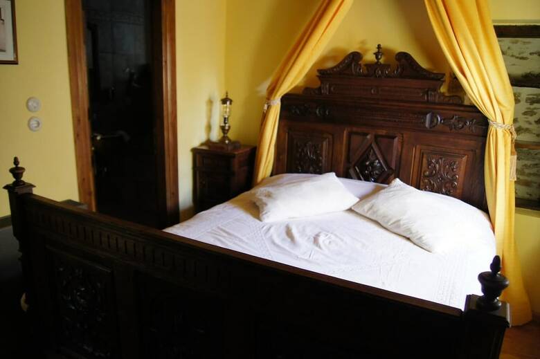 Hotel Ta Xelidonakia