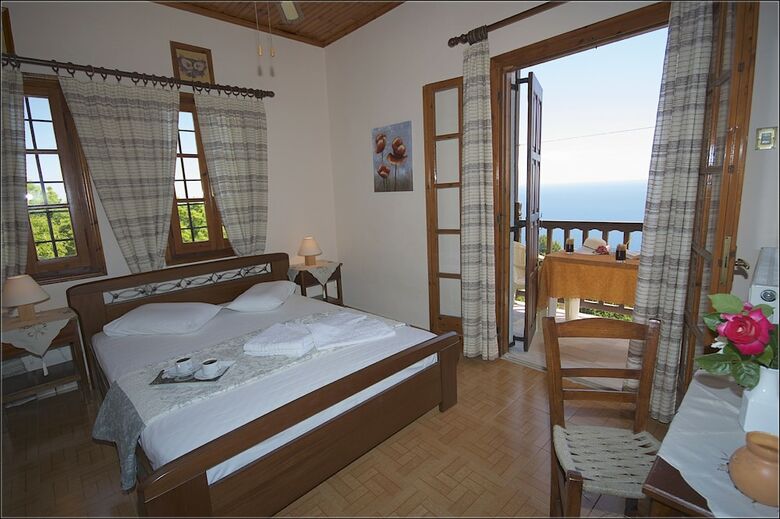 Apartamentos Alkmini