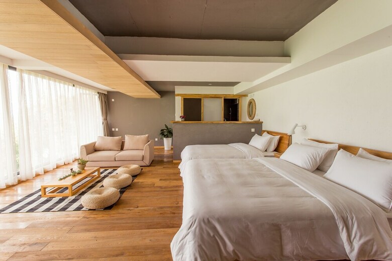 Dali Pure Sea Travelling With Hotel