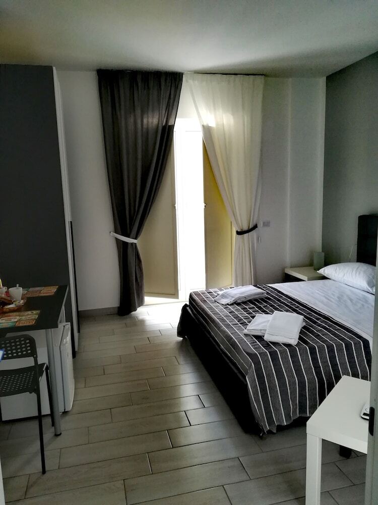 Bed & Breakfast Neapolis Center