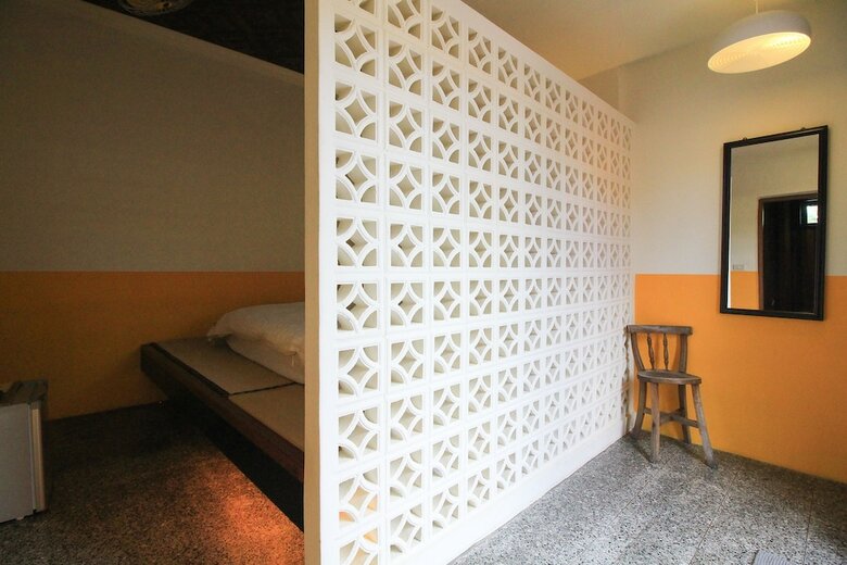 Bed & Breakfast Yellow House
