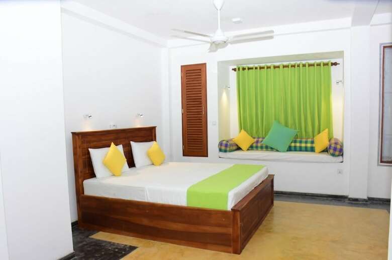 Villa Blue Water Hikkaduwa