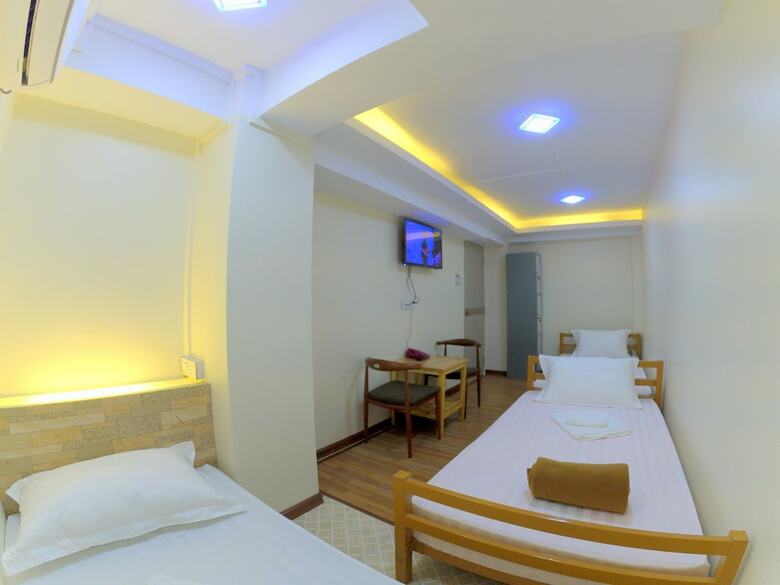 Hostal November Hostel