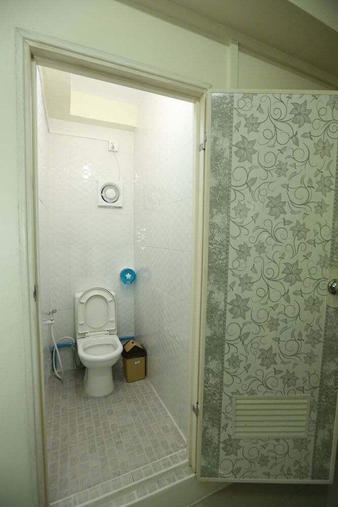 Hostal November Hostel
