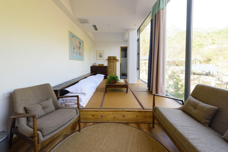 Hotel Lotus Mountain Boutique Inn