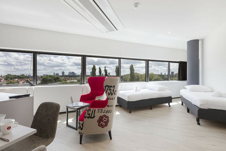 Aparthotel 2l De Blend