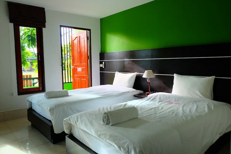Hotel The Room