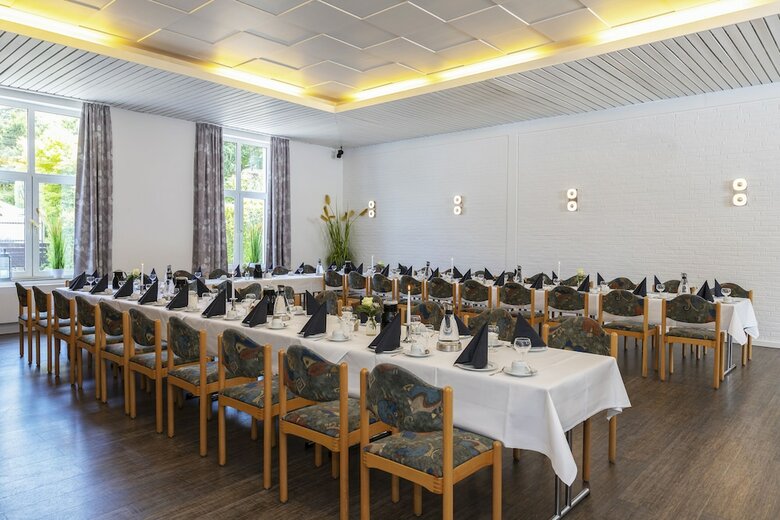 Restaurant & Landhotel Zum Niestetal