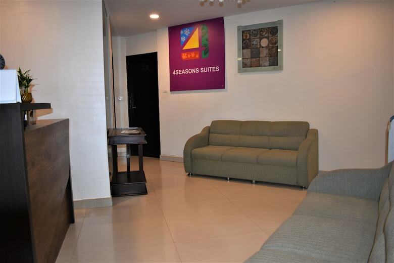 Hotel 4 Seasons Suites