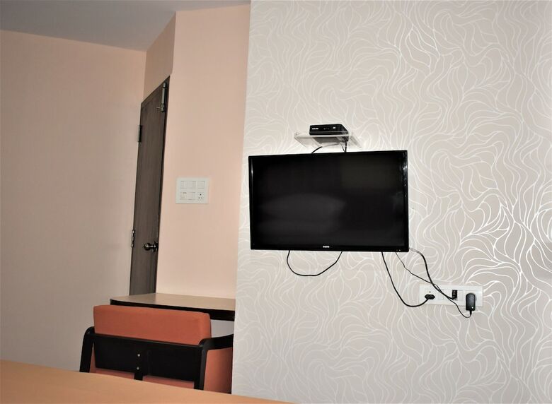 Hotel 4 Seasons Suites