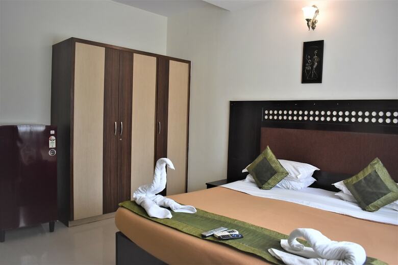 Hotel 4 Seasons Suites