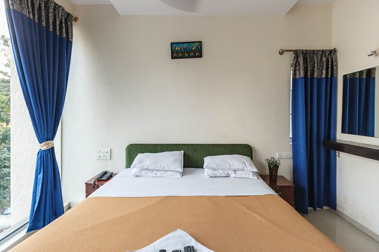 Hotel 4 Seasons Suites
