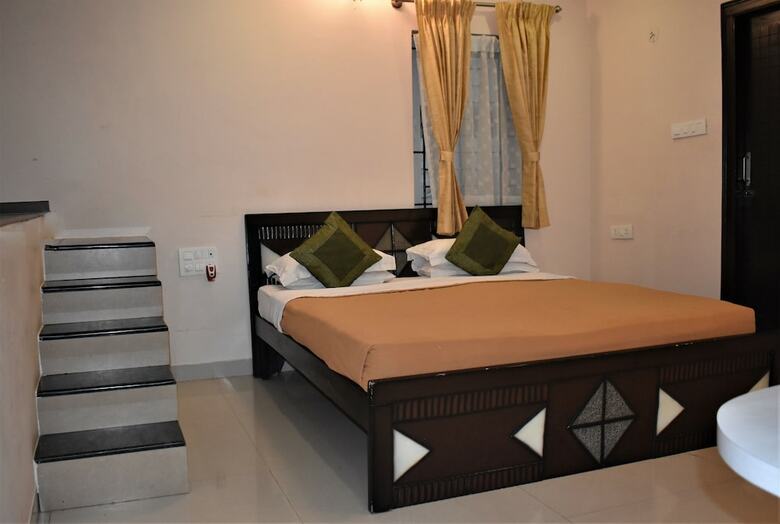 Hotel 4 Seasons Suites