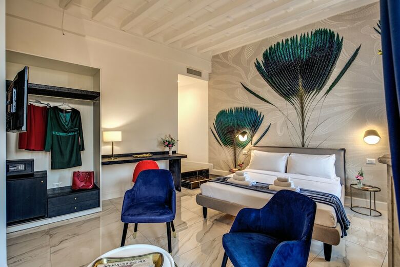 Hotel Little Queen Pantheon Residence