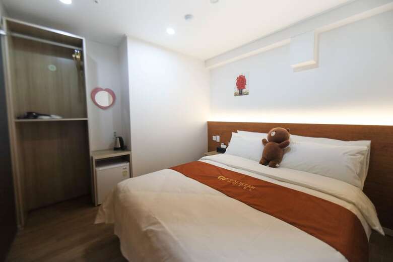 Calistar Hotel