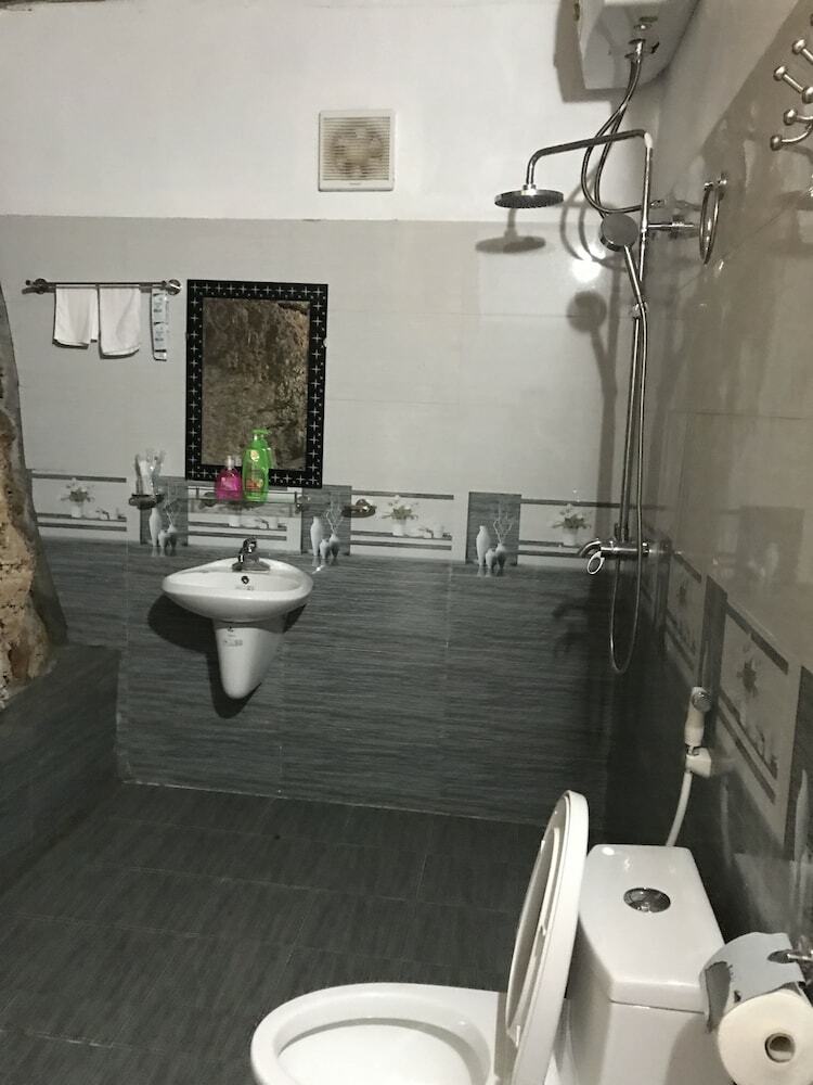 Hotel Trang An Valley Bungalow