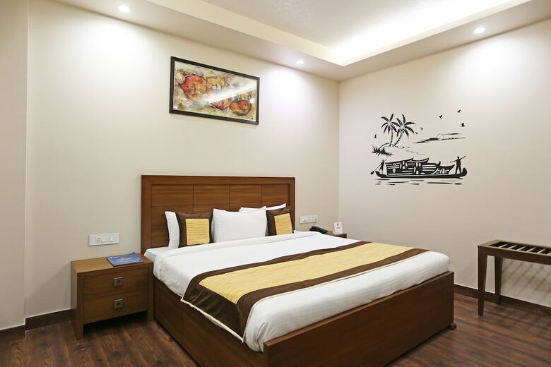 Oyo 5198 Hotel Hcgrand