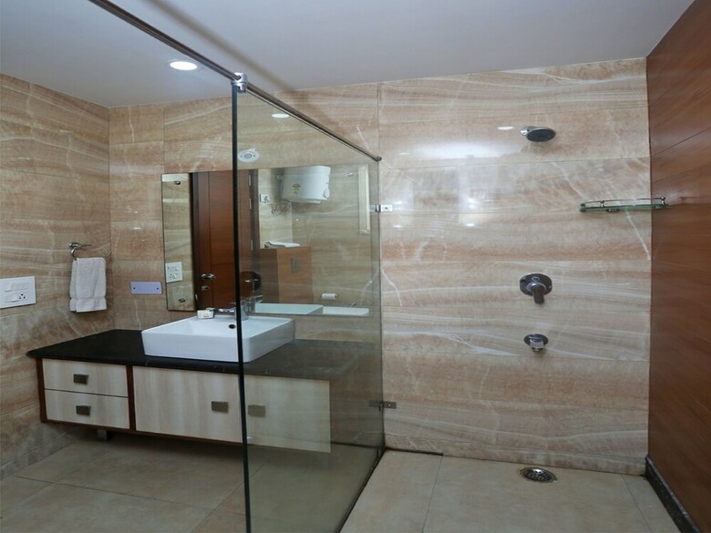 Oyo 5198 Hotel Hcgrand