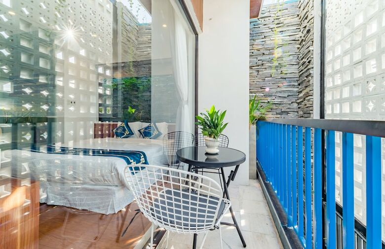 Hotel Cani Beach House