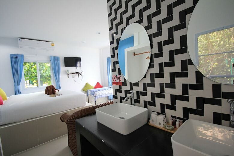 Hotel Phannarai House