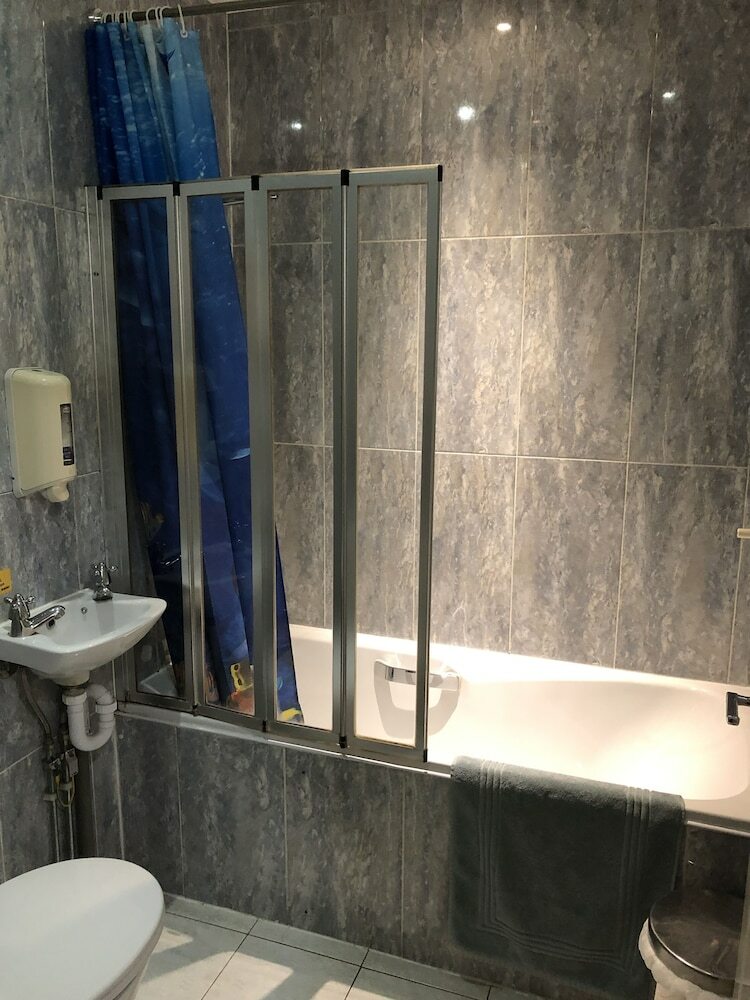 Hotel St. James's Guest House