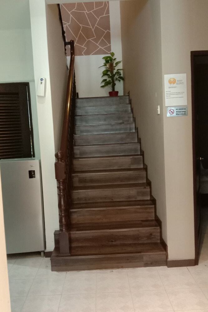 Hotel Oyo 90019 Homestay Muar