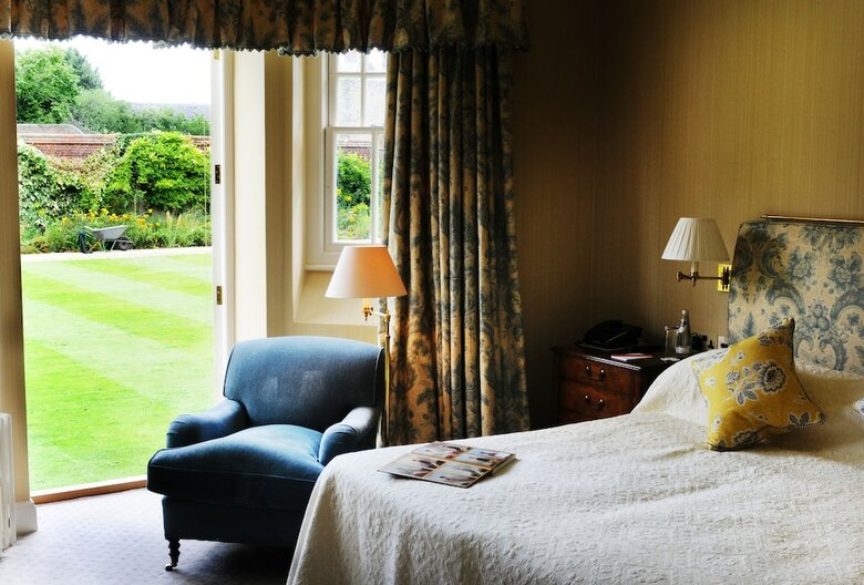 Hotel The Jockey Club Rooms