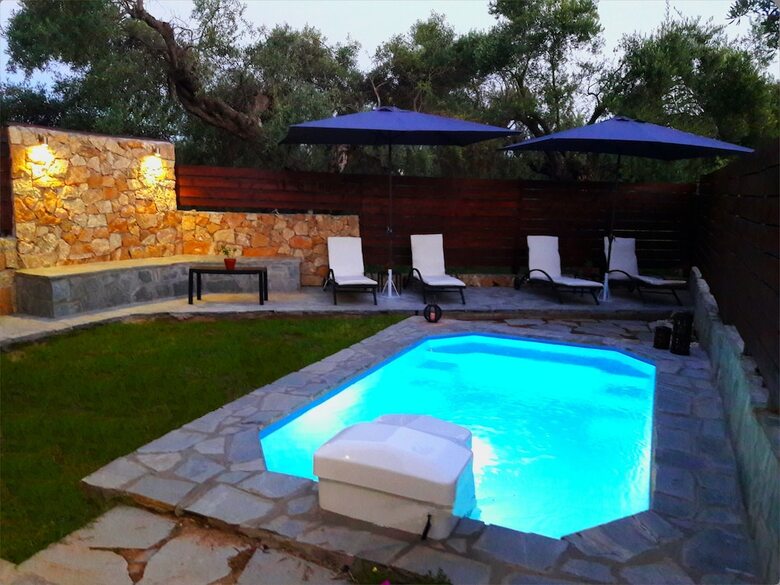 Salonikiou Beach Luxury Residences