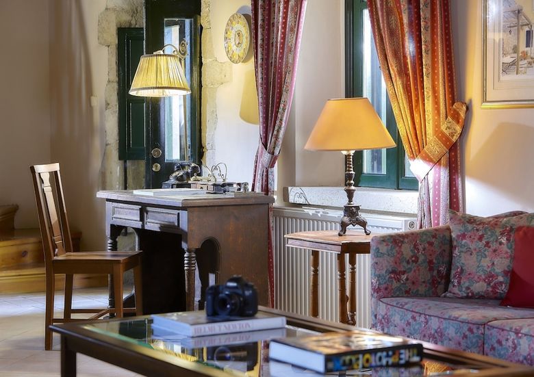 Castello Villa Daphnes