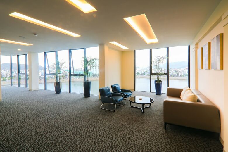 Lake View Hotel