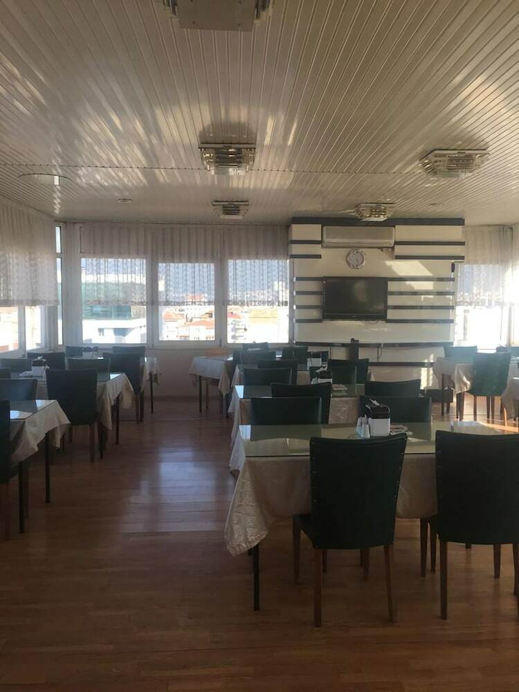 Mesut Hotel