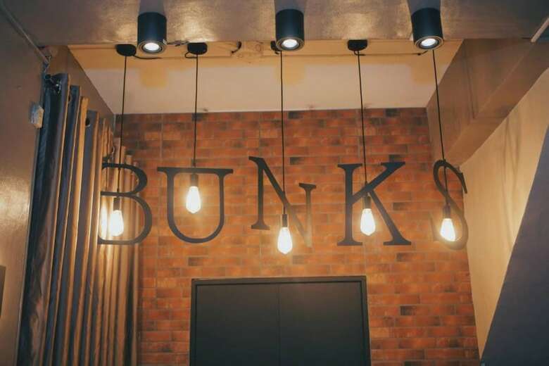 Hostal Bunks Hostel - Adults Only
