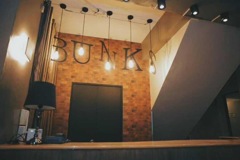 Hostal Bunks Hostel - Adults Only