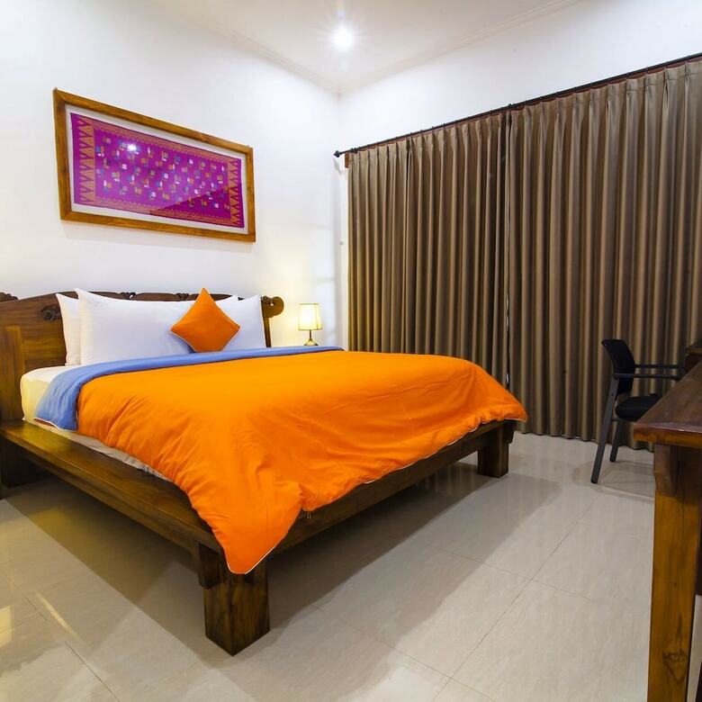 Hotel Wiras Village