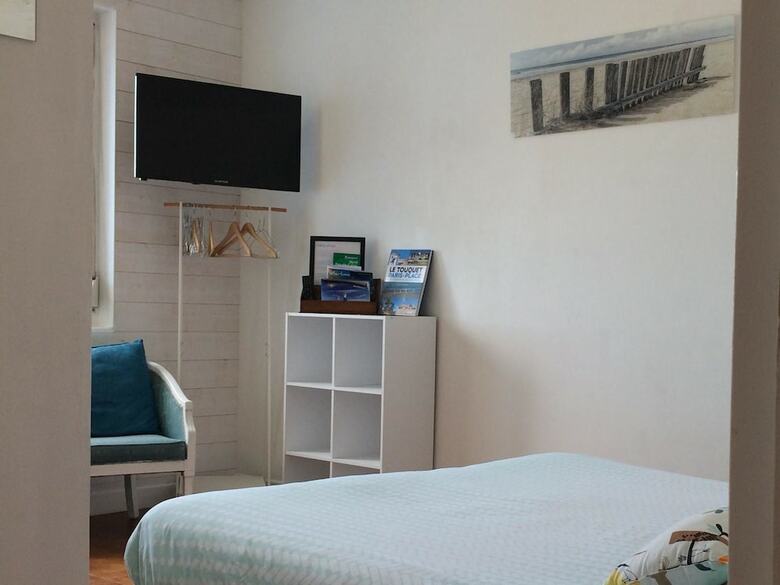 Bed & Breakfast Les Chambres D'h�tes de La Mer