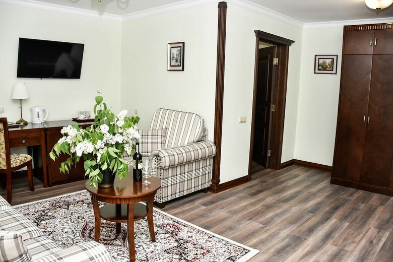 Egorkino Hotel