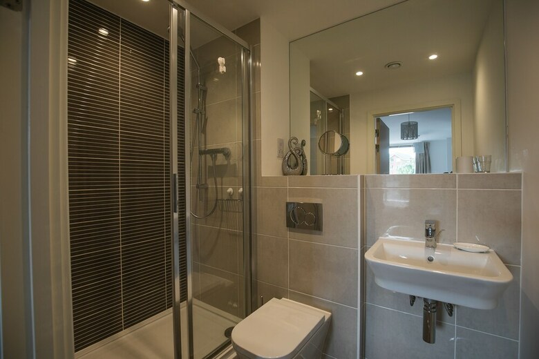 Kennet House Superior Serviced Apartment
