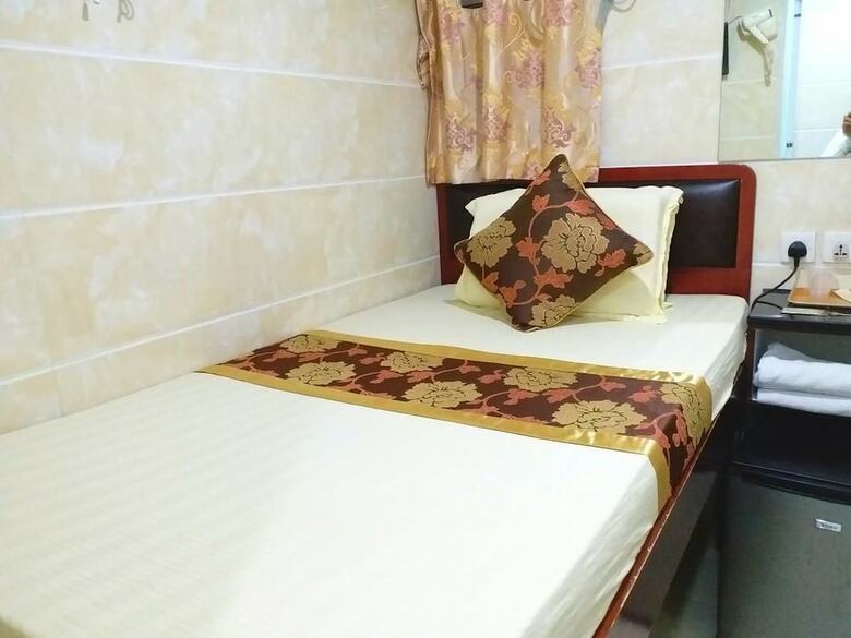 Hotel Reliance House Tower C