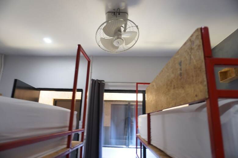 Hostal Bed Hostel