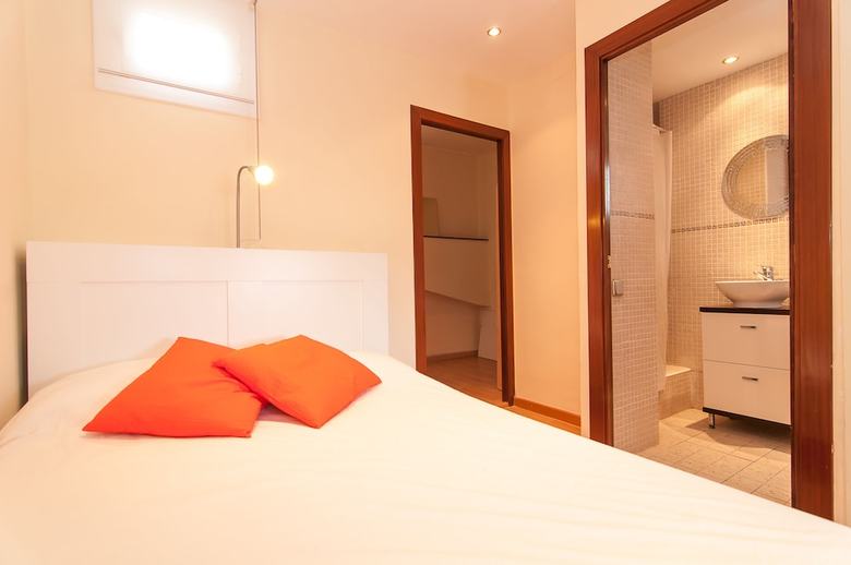Montaber Apartments - Plaza Espa�a
